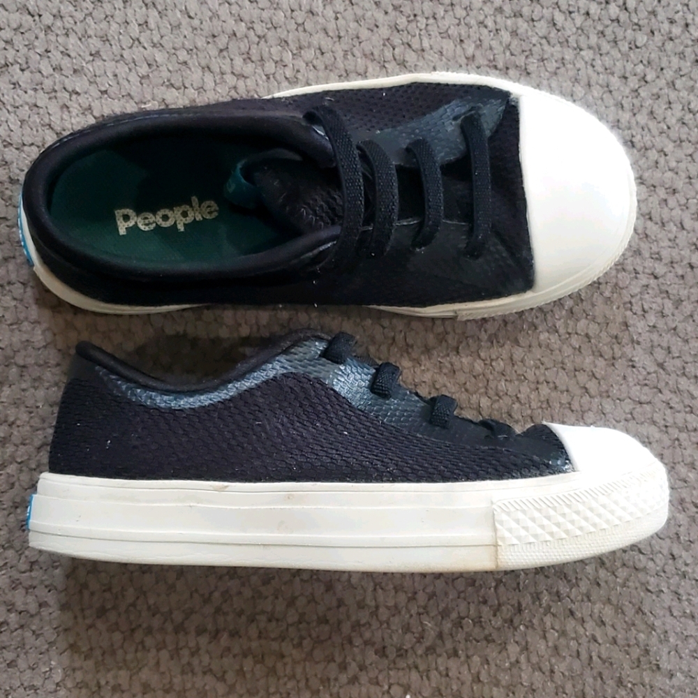 People sneakers